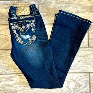 Women’s Miss Me jeans